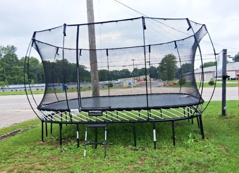 Springfree Jumbo Square 13' x 13' S155