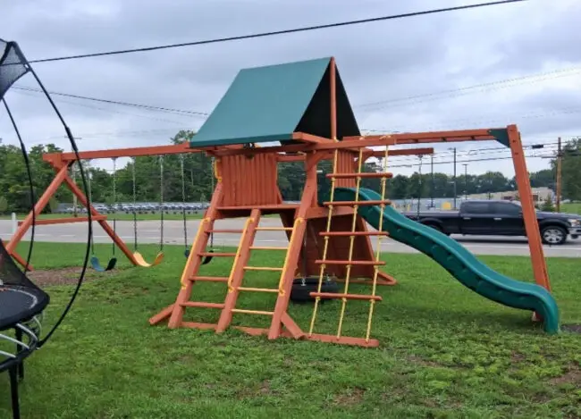 Woodplay Lion's Den Combo 3
