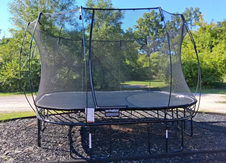 Springfree Large Square 11' x 13' L132